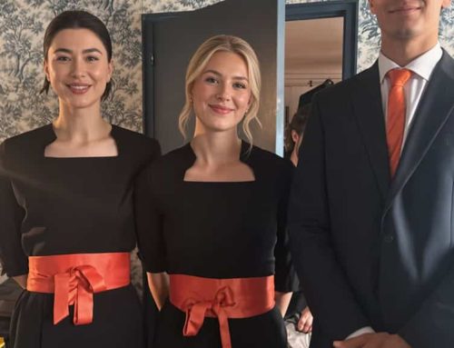 Agence hotesse Paris | Agence ELEGANCE Hôtesses Paris Soirée entreprise Peniche Paris 6em