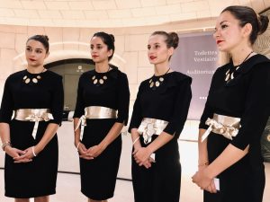 Agence hotesse | Agence ELEGANCE Hôtesses Paris Agence d’hôtesses à Paris Accueil au CESE Paris 16em Iéna